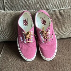Vans Unisex  Boat Sneakers, Size M9.5/W11, color Rosey Red